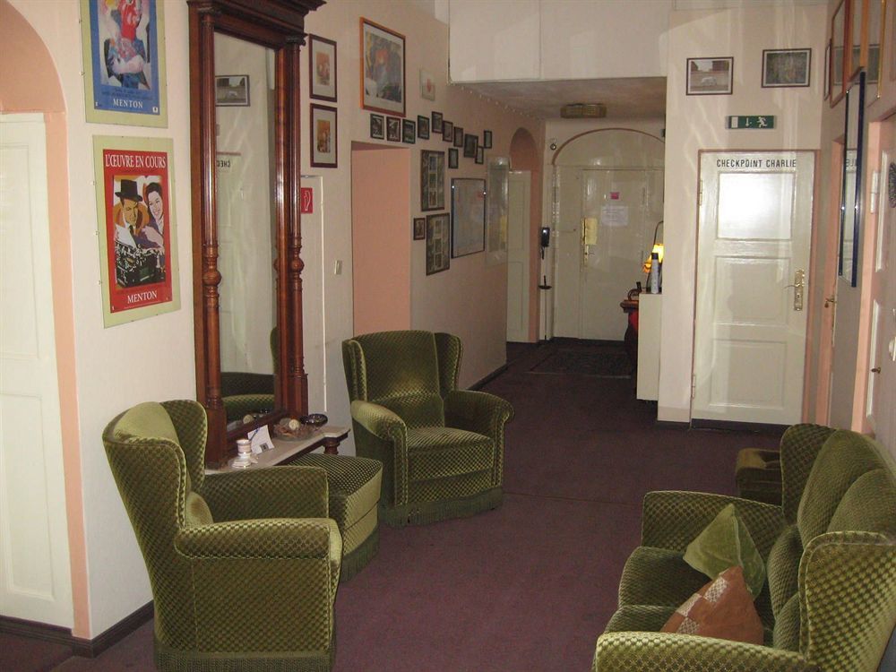 Hotel Pension Waizenegger Am Kurfuerstendamm Berlin Exterior photo